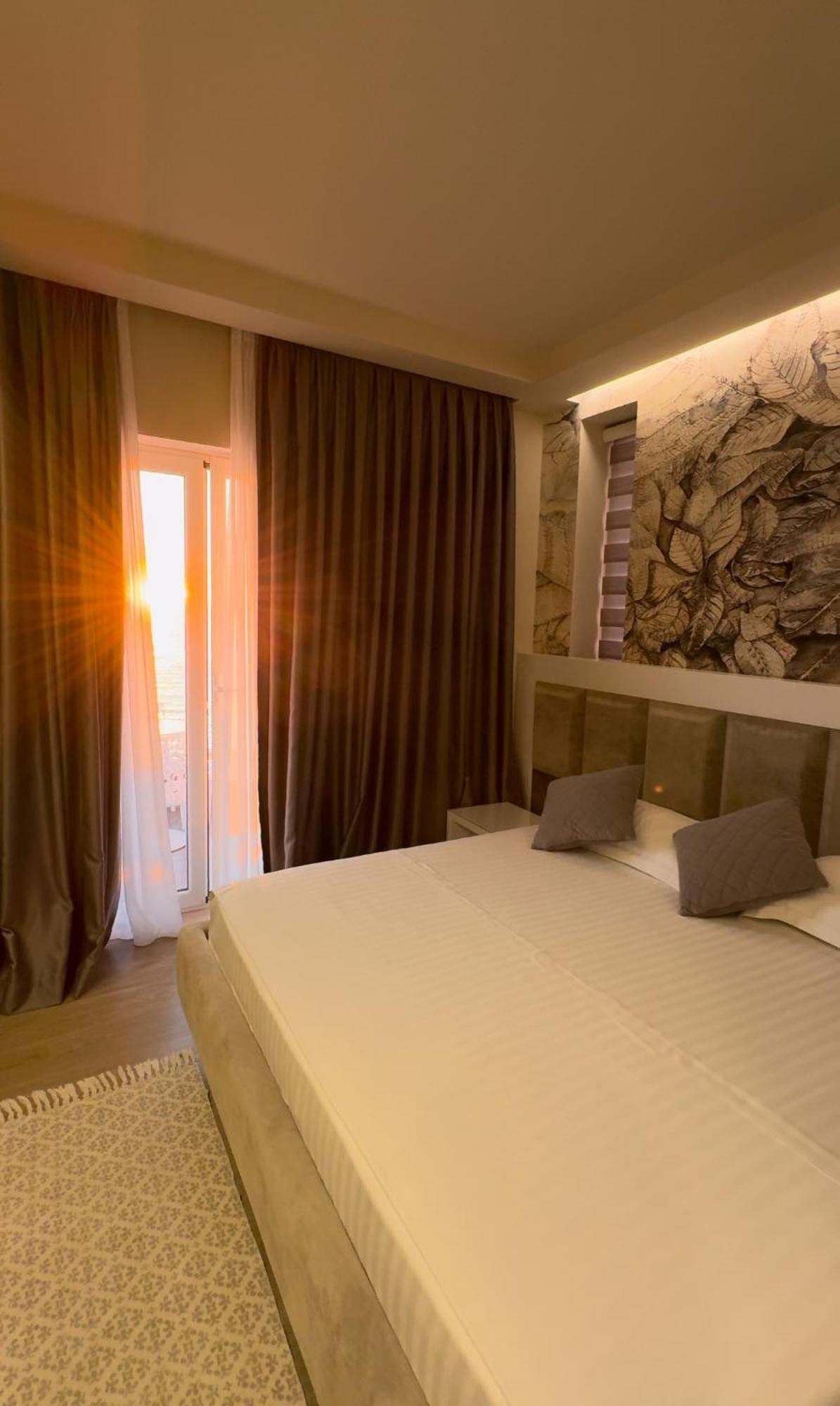 Hotel Kristera วญอเรอ ภายนอก รูปภาพ